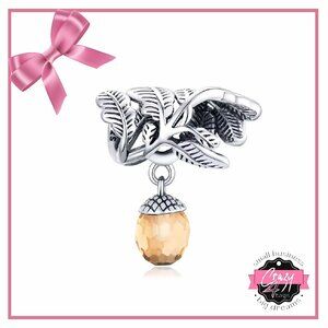 Leaves & Faceted Acorn Charm